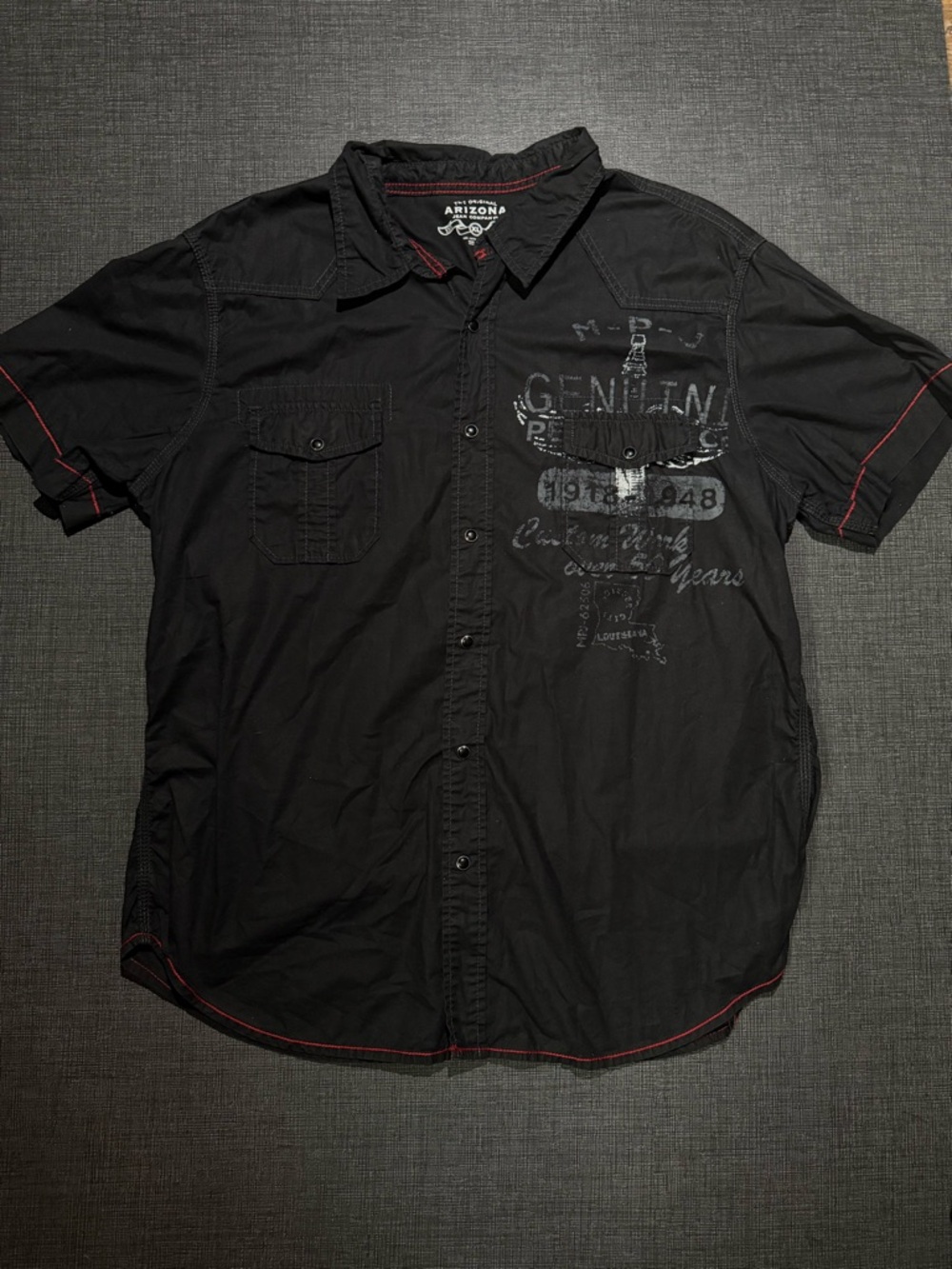 Vintage graphic button up